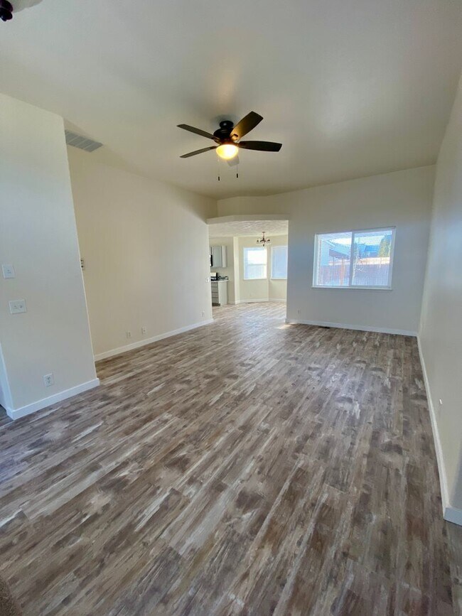 Foto del edificio - Beautiful home in highly sought after CDA ...