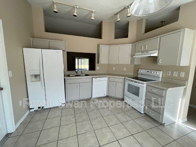 Foto del edificio - 6462 Horizon Point Dr