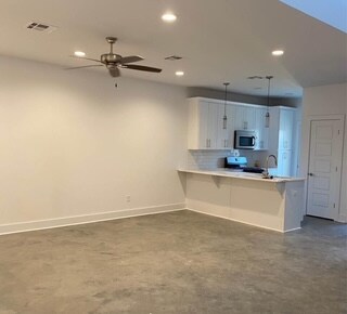 Foto del edificio - 111 Highland Park Ln
