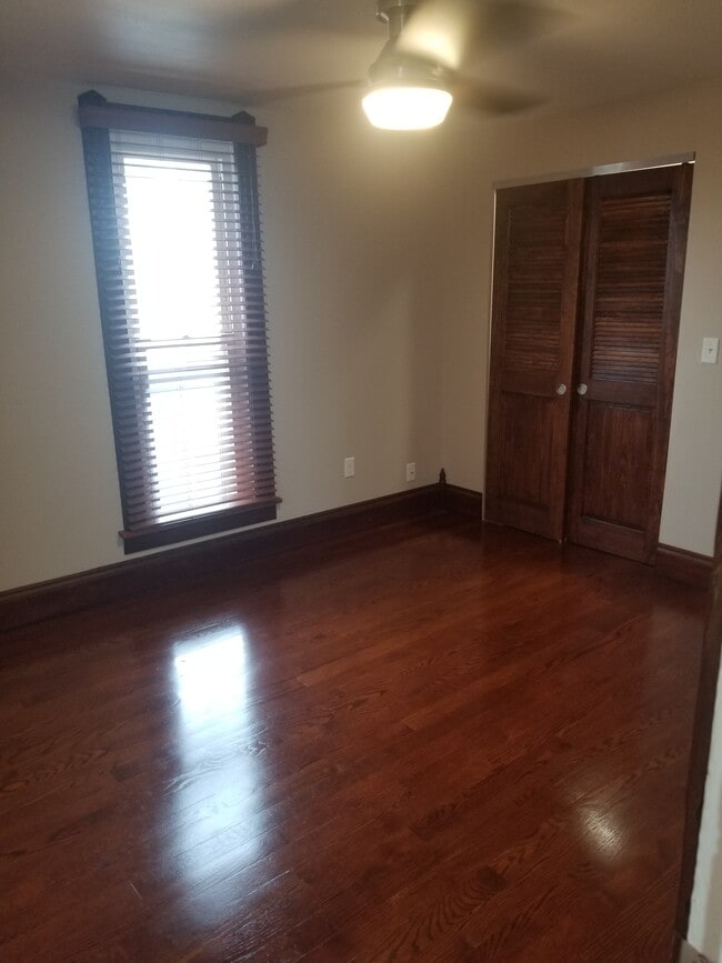 Foto del edificio - 605 N Main St