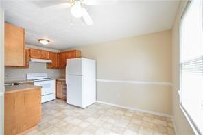 Building Photo - 2012 Montour St Ext