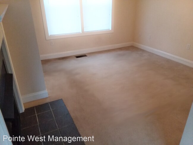 Building Photo - 1 br, 1.5 bath House - 1105 Oak Tree Blvd