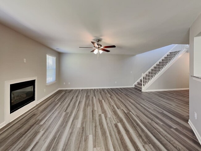 Foto del edificio - 4232 Devonbridge Ln