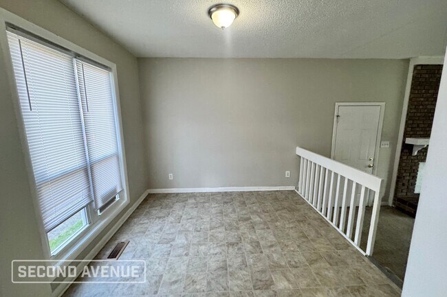 Foto del edificio - 321 Nugget Ct