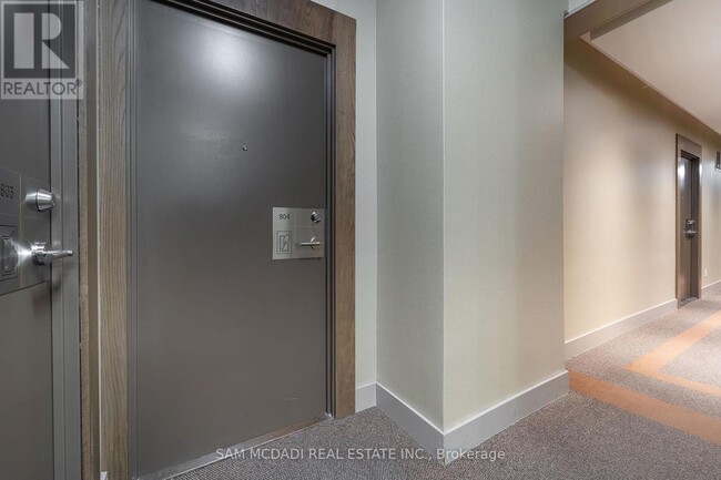 Building Photo - 4099-4099 Brickstone Mews