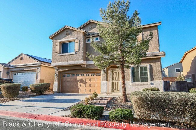Foto del edificio - 4 br, 2.5 bath House - 112 Iron Summit Ave