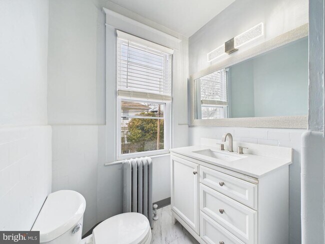 Foto del edificio - 246 S Fairview Ave