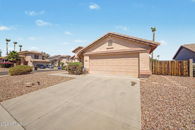 Building Photo - 17807 N Juneberry Dr