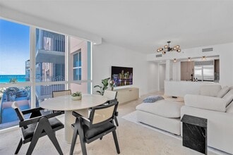 Building Photo - 1500 Ocean Dr
