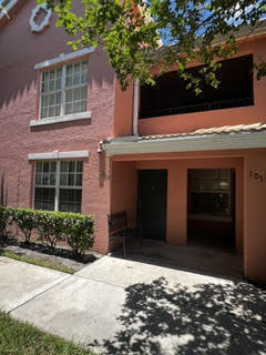 Foto del edificio - 144 SW Peacock Blvd
