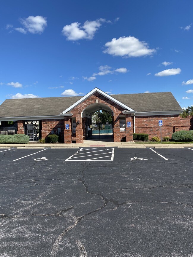 5201 Spring River Dr Unit 5201 Spring River, O'Fallon, MO 63368 Condo