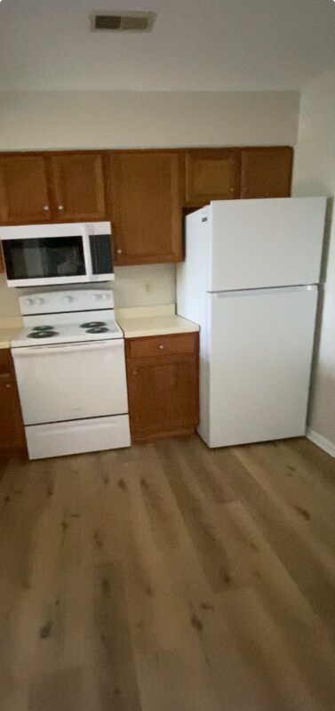 Foto del edificio - 1062 Mace Rd