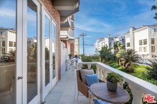 Foto del edificio - 20 Ketch St