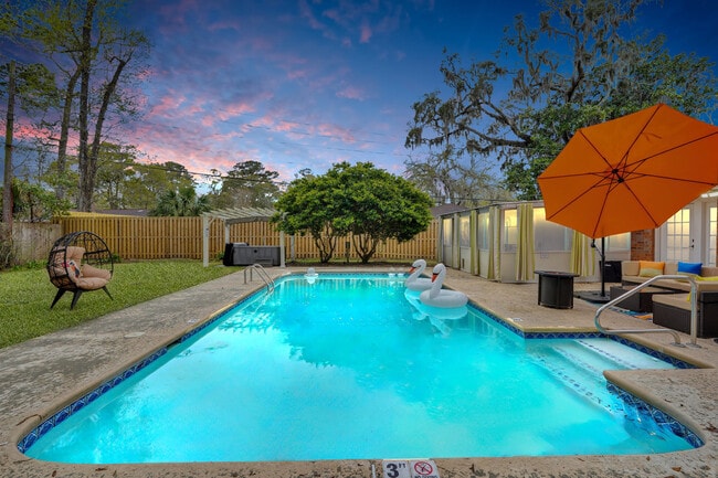 Foto del edificio - 1023 Brittlewood Dr