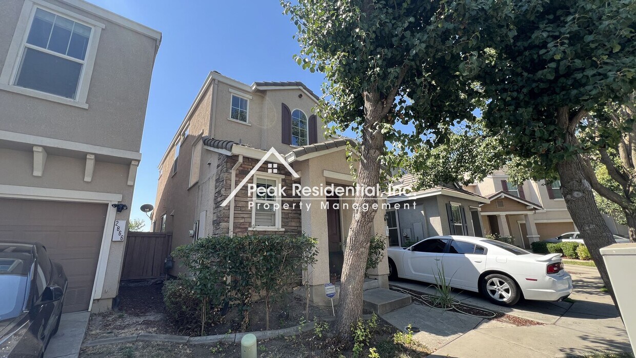 Building Photo - Very Nice 3bd/2.5ba Natomas Home with 1 Ca...