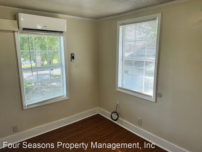 Foto del edificio - 1 br, 1 bath House - 13201 Central Avenue