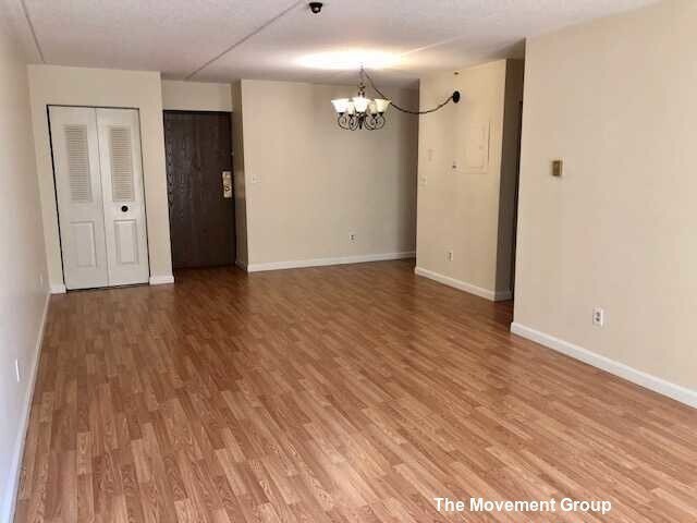 Foto principal - 288 Main St