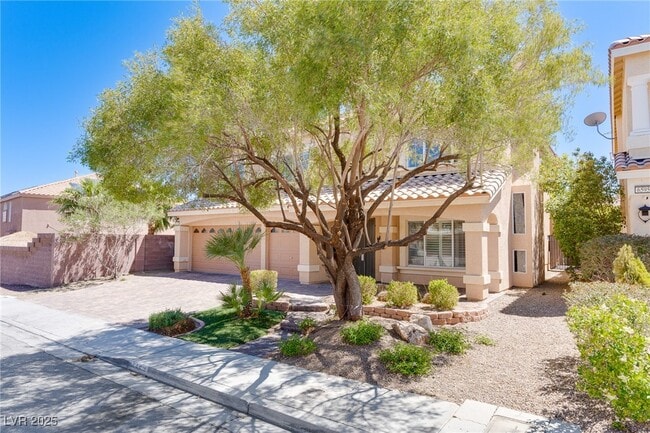 Building Photo - 6585 Coronado Crest Ave