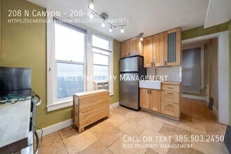 Building Photo - 208 N Canyon Rd