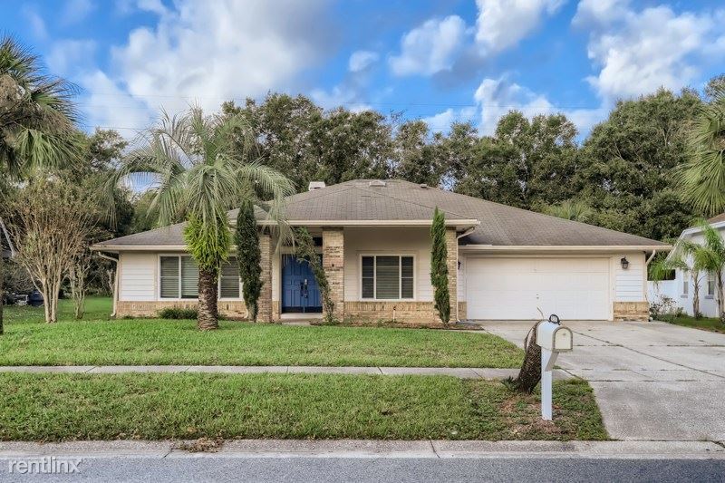 Foto principal - 4 br, 2.5 bath House - 1111 Trotwood Blvd ...