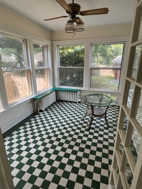 Building Photo - 907 N Rebecca Pl