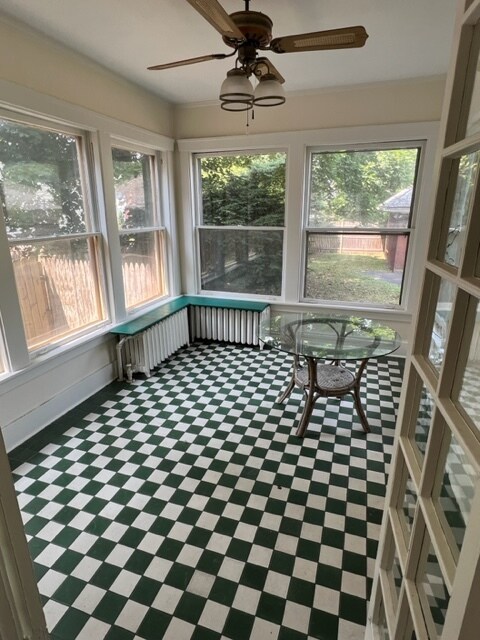 Foto del edificio - 907 N Rebecca Pl