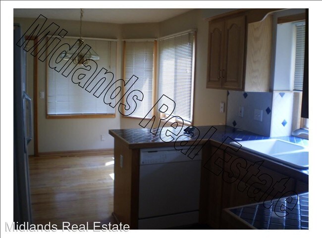 Building Photo - 3463 Rahn Blvd