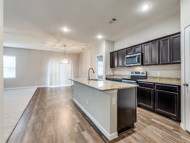 Building Photo - 405 Starboard Dr