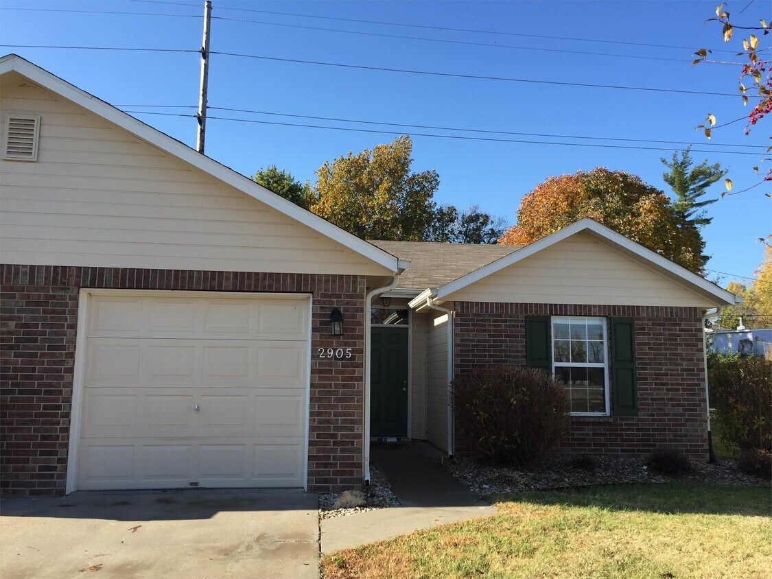 Foto principal - 2909 Russel Ct