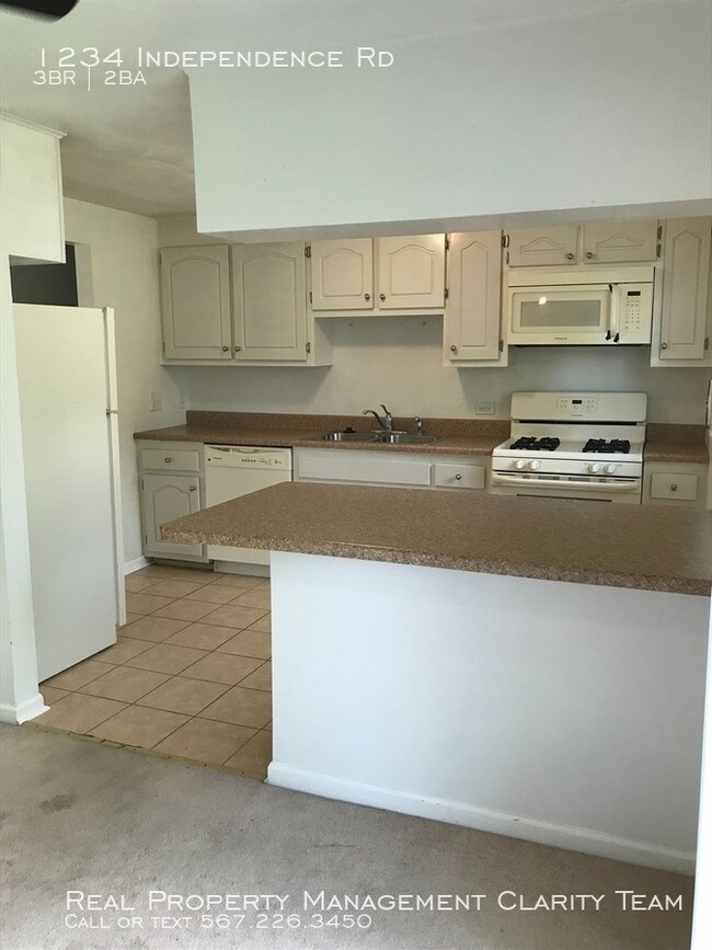 Building Photo - 3 Bed/1.5 Bath Inverness Village Home