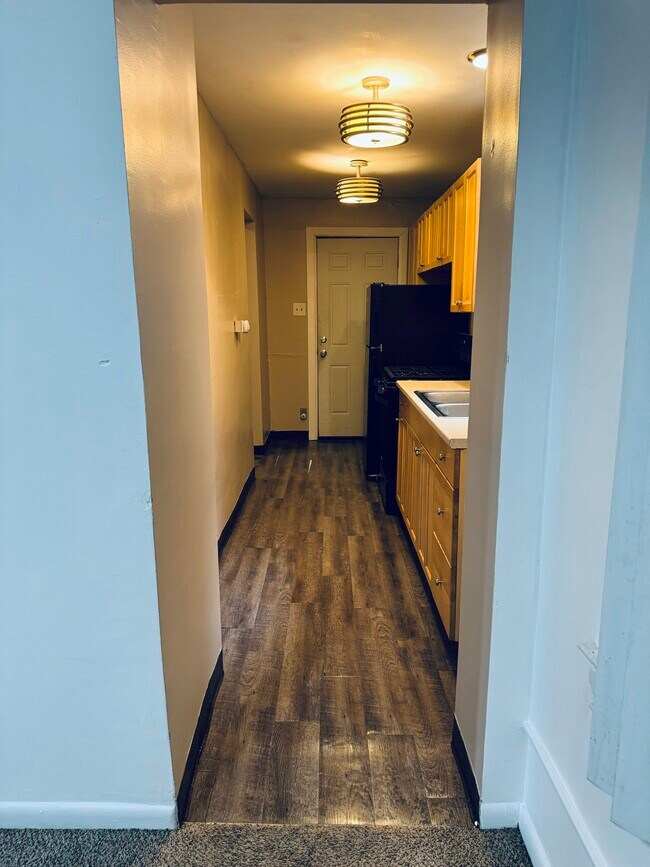 Foto del edificio - 726 Evergreen Ave