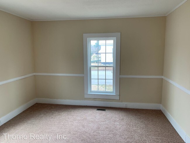 Foto del edificio - 2 br, 1 bath House - 204 Hall Street