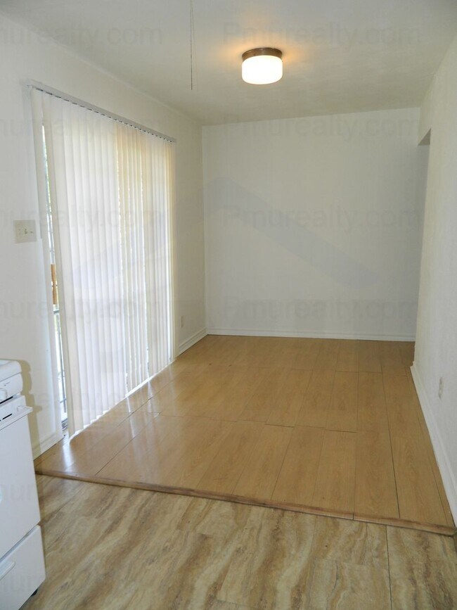 Foto del edificio - 7826 Overridge Dr