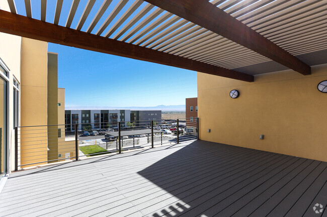 3rd Floor Balcony - Ceja Vista Senior 55+