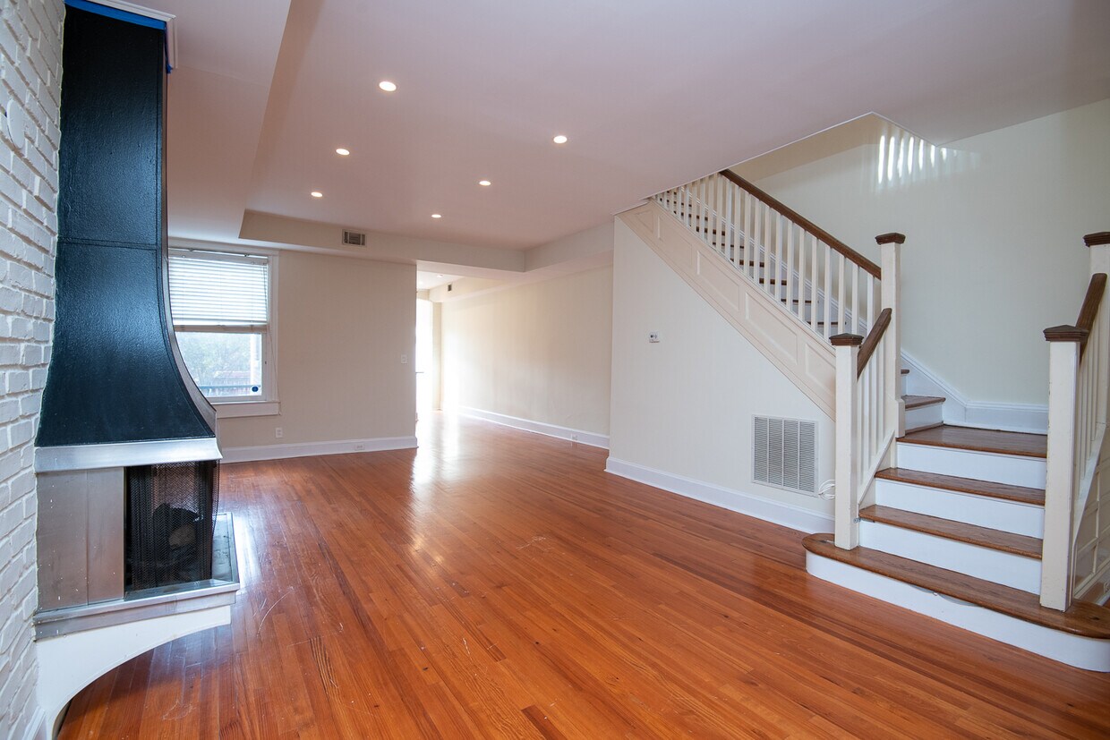 2438 20th St NW, Washington, DC 20009 House for Rent in Washington