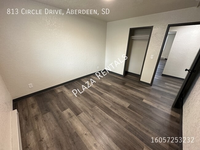 Building Photo - 1011 N 2nd St