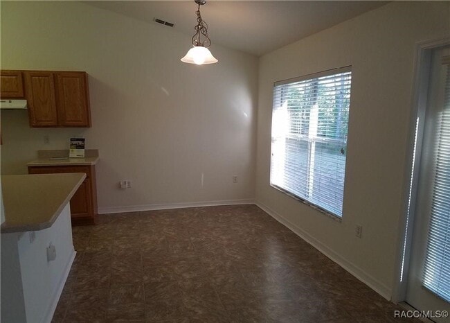 Building Photo - 12 Bellis Ct