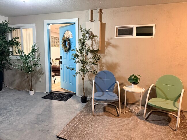 Entrada principal - 130 S Hibbert