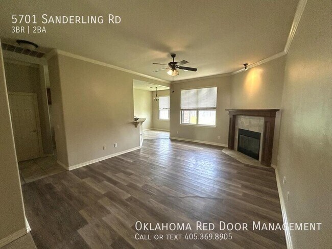 Building Photo - 5701 Sanderling Rd