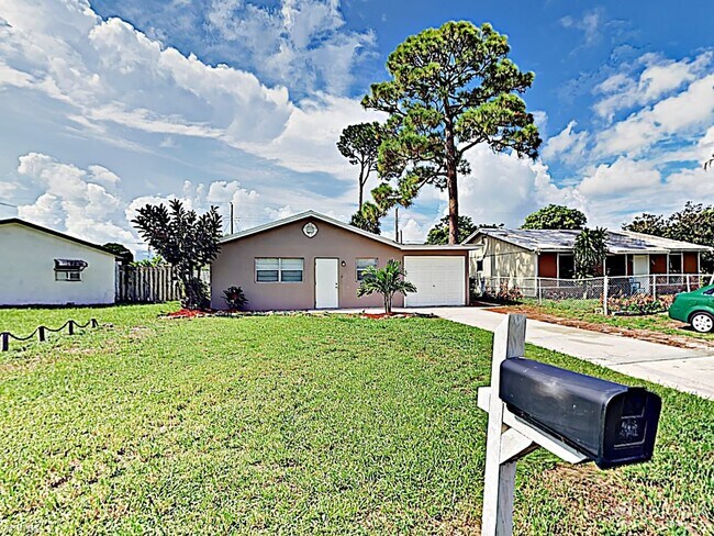 Building Photo - 5774 Papaya Rd