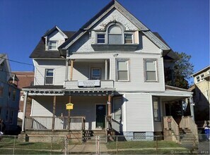 Building Photo - 1071 Iranistan Ave