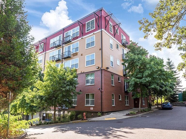 Primary Photo - 8712 N Decatur St