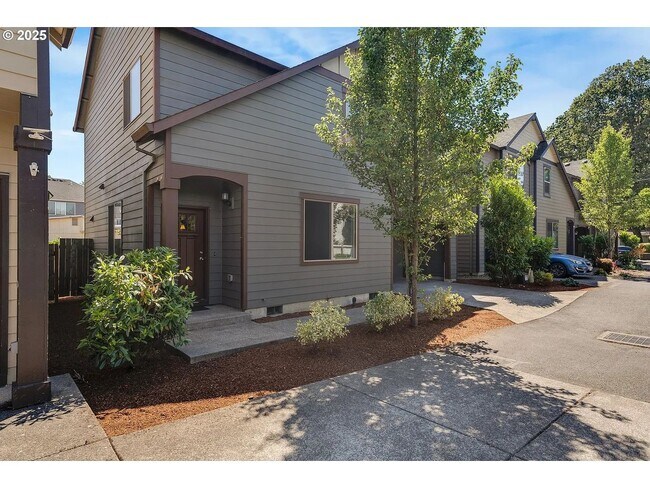 Foto del edificio - Modern Home 4 Beds 3 Baths in Beaverton!