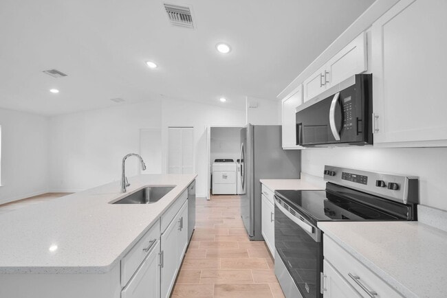 Building Photo - Brand-New Home in Lehigh Acres – Move-In R...
