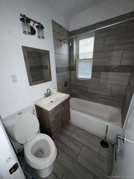 Foto del edificio - 335 Wells St