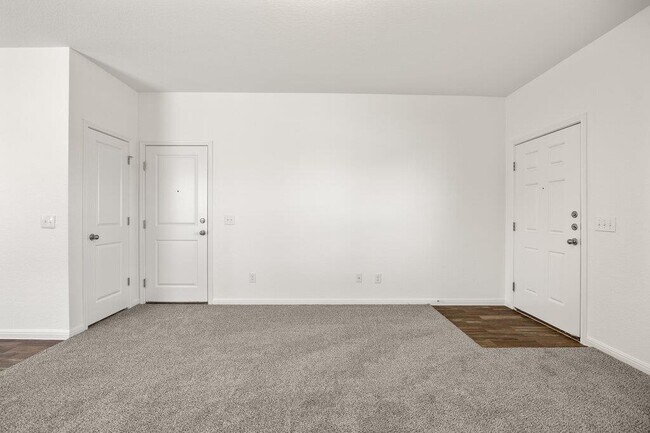 Foto del edificio - 960 Bunton Reserve Blvd
