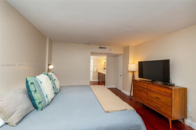 Foto del edificio - 199 Ocean Ln Dr