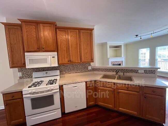 Foto del edificio - 4822 Liberty Plaza