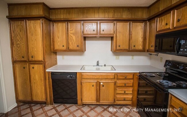 Foto del edificio - 5807 2nd St