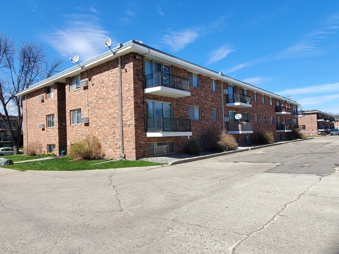 Foto principal - 402 30th Ave N